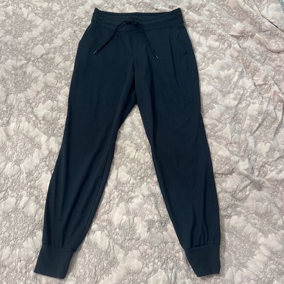 Athleta Midtown Jogger Pants Black XS- excellent condition - Picture 1 of 9